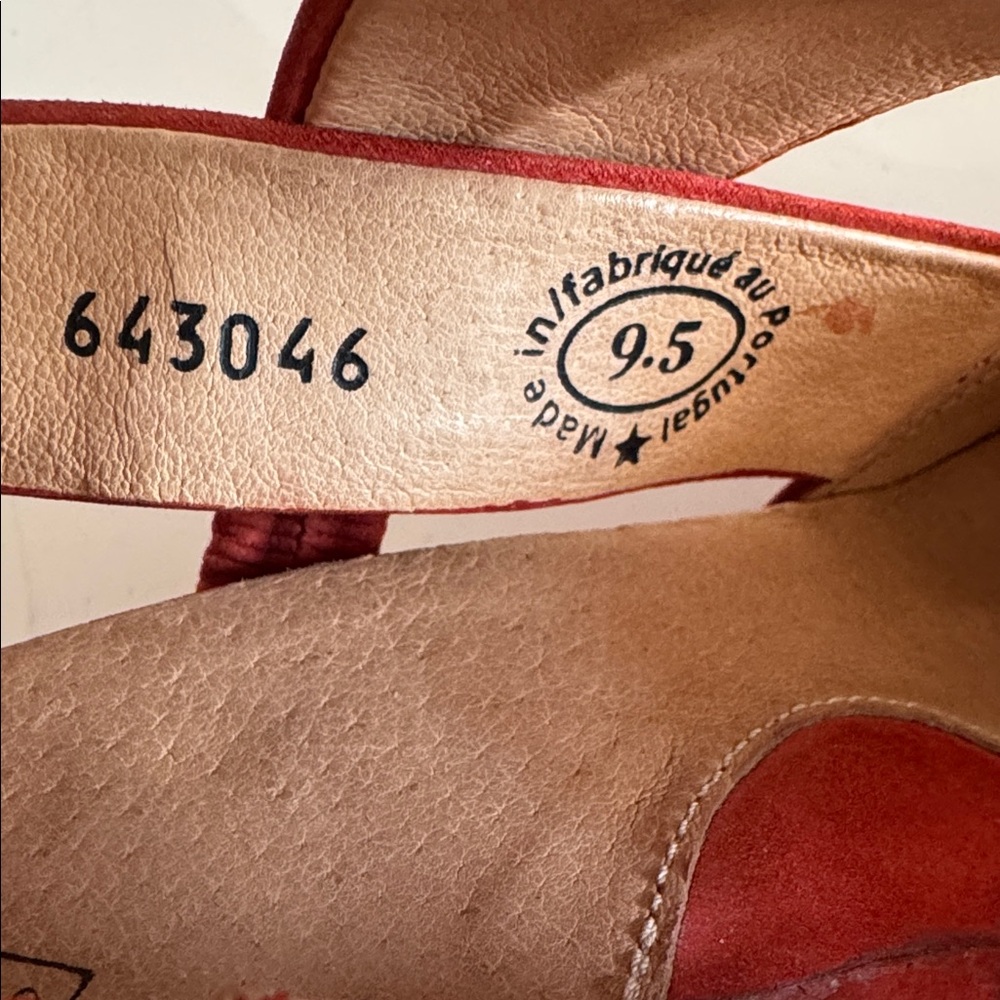 John Fluevog On Board Starboard Red Orange Suede Slingback Heel Sandals size 9.5 - Picture 10 of 11